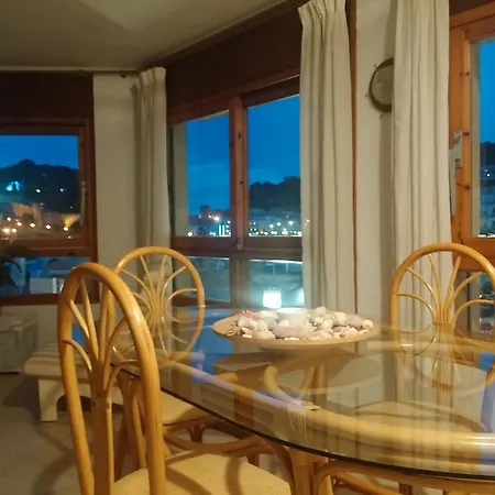 Lydia's With Castle View Apartment Tossa de Mar